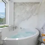 Dion - Pool & Jacuzzi - Sleeps 4 - *