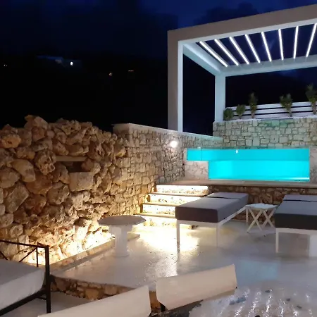 Dion - Pool & Jacuzzi - Sleeps 4 - Zakynthos * 圣尼古拉奥斯