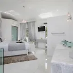 Dion - Pool & Jacuzzi - Sleeps 4 - Villa *