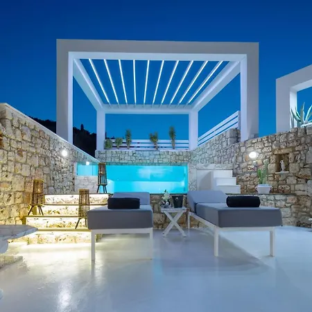 Villa Dion - Pool & Jacuzzi - Sleeps 4 - Zakynthos *