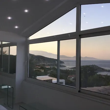 Dion - Pool & Jacuzzi - Sleeps 4 - Villa